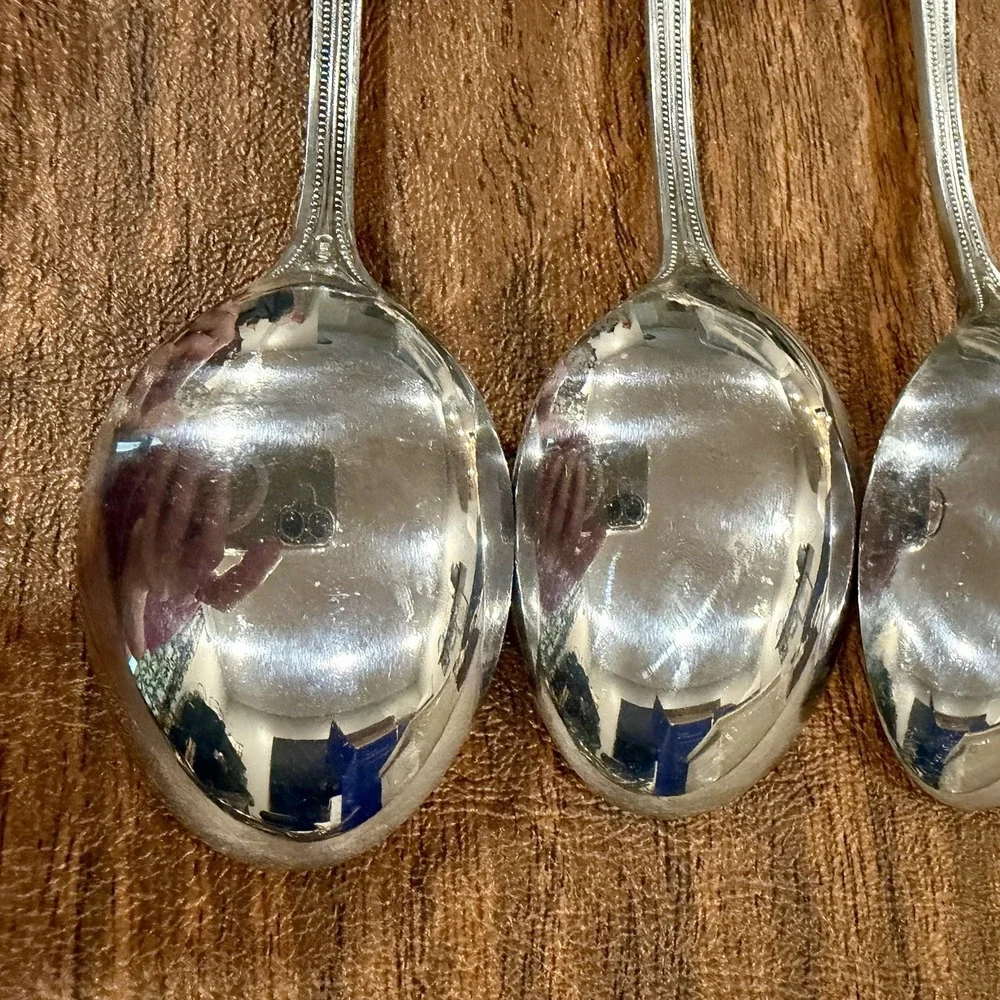 Salem 1776 Stainless SET OF 4 Oval Soup Spoons Beaded Edge Flatware Vintage 70s
